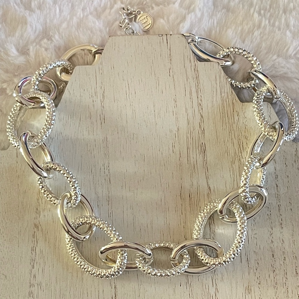 Dana Buchman Chunky Silver Tone Chain Link Necklace - Picture 2 of 6